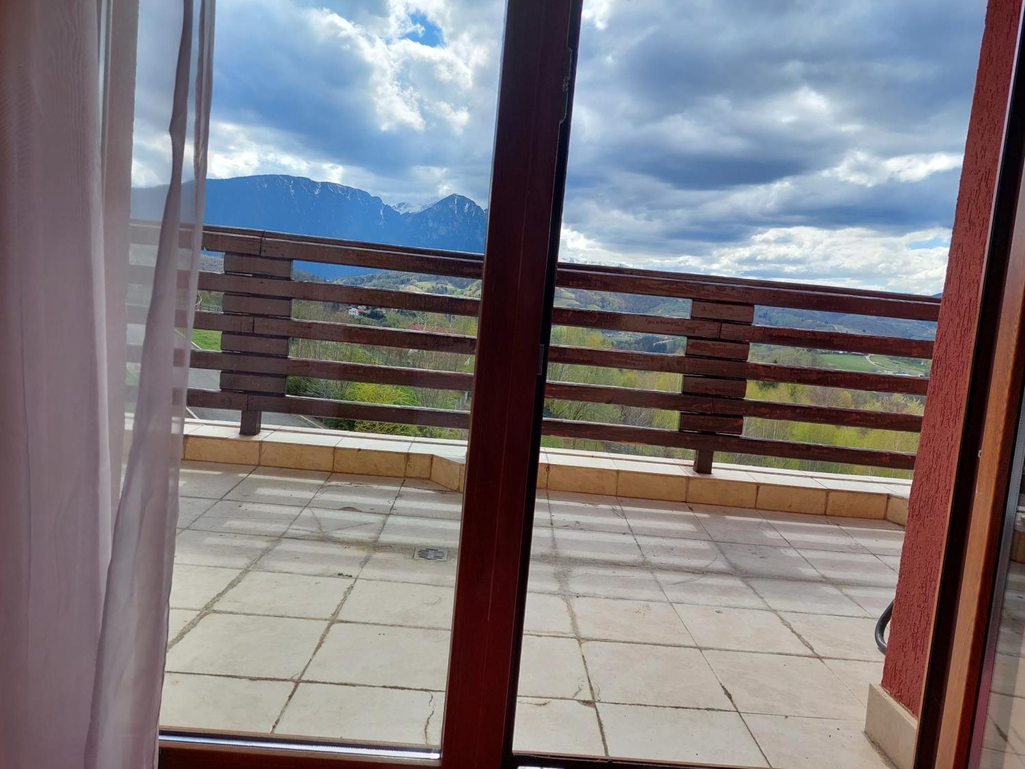 Pension Chalet Poiana Marului Ranch Esterno foto